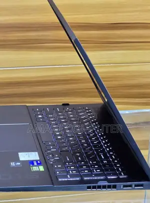 New Laptop HP Omen 16 16GB Intel Core I7 SSD 512GB