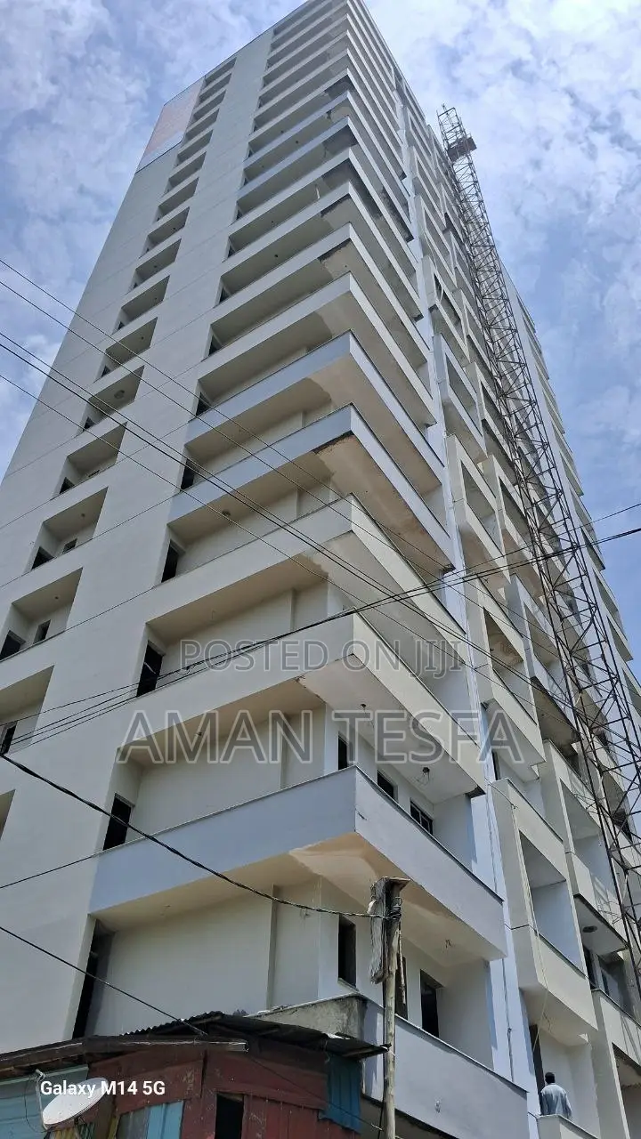 3bdrm Apartment in Visco Real Estate, Bole for sale