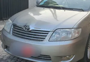 Photo - Toyota Corolla 2005 Gold