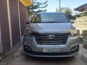 Hyundai H1 2020 Silver