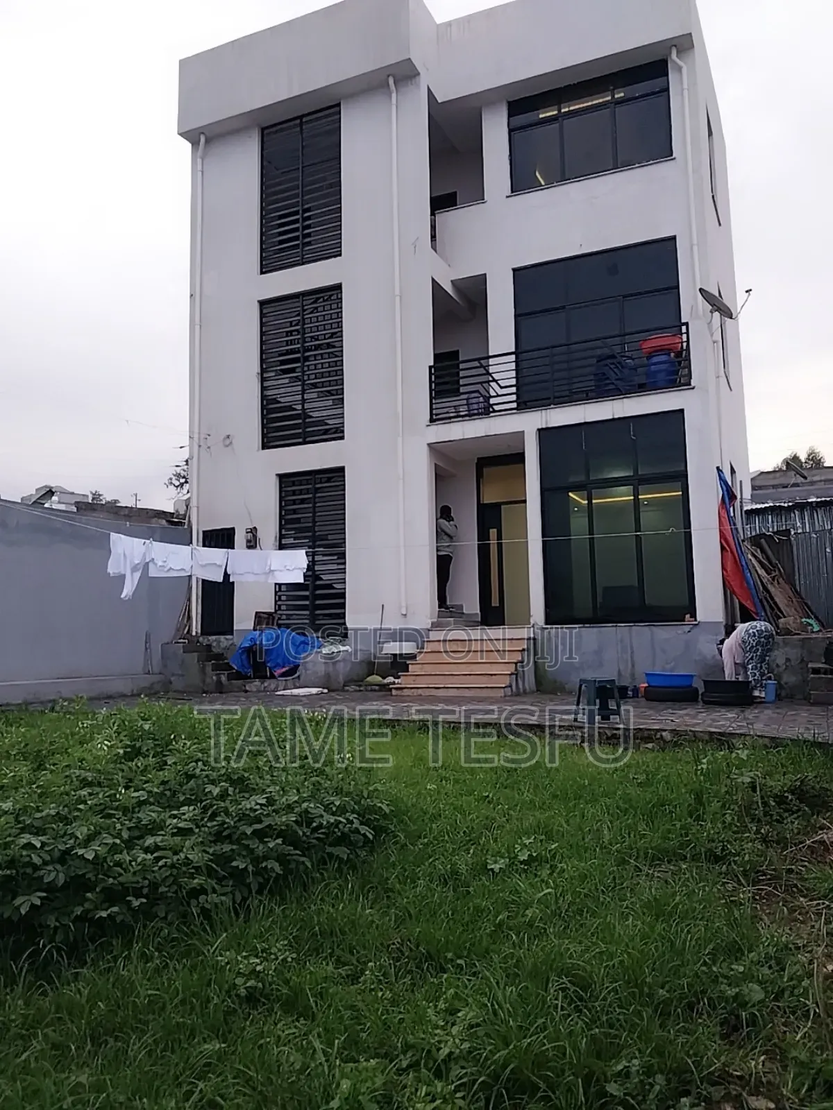 Furnished 5bdrm House in Kidanemihiret, Yeka for sale