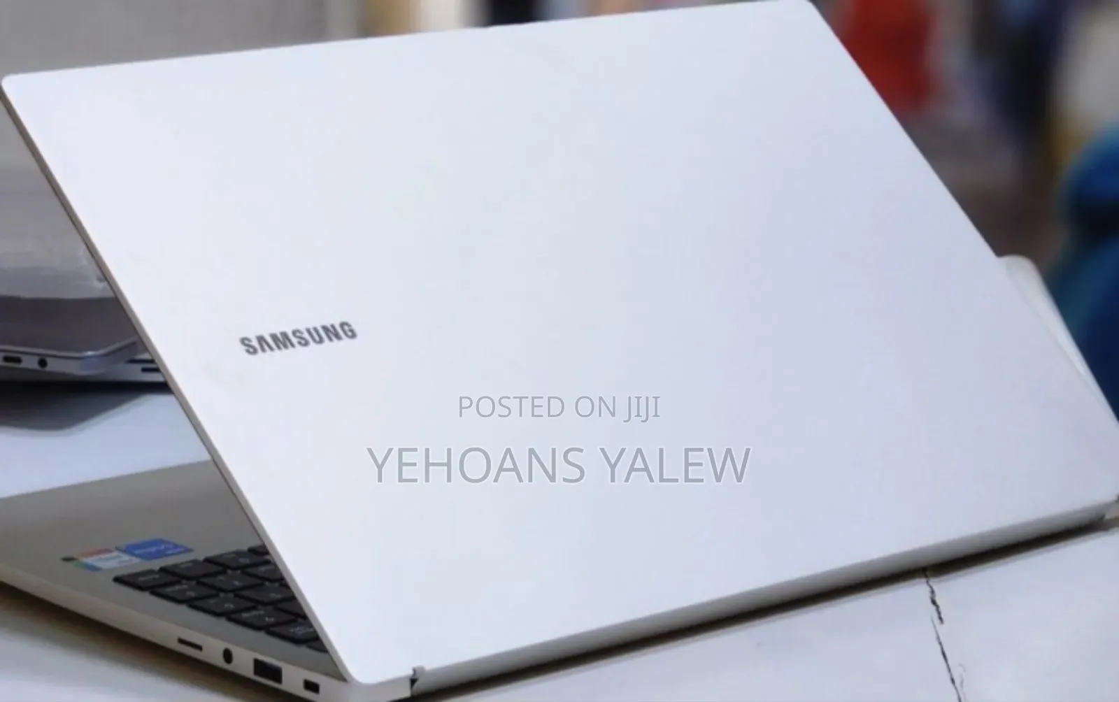 New Laptop Samsung 8GB Intel Core I7 SSD 512GB