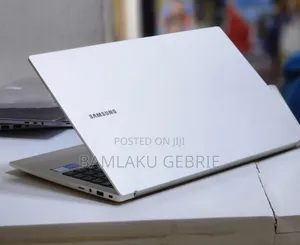 New Laptop Samsung Notebook Odyssey 8GB Intel Core I5 SSD 512GB