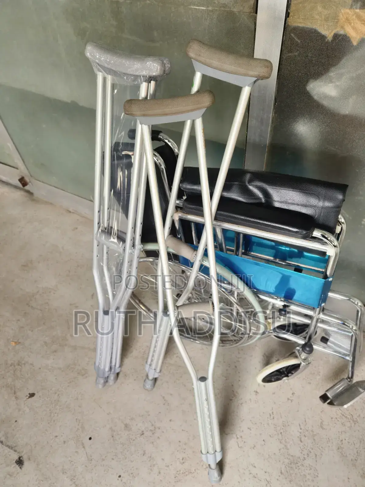 Crutches獄吏axillary Bilateral Crutches盎然axillary Crutches