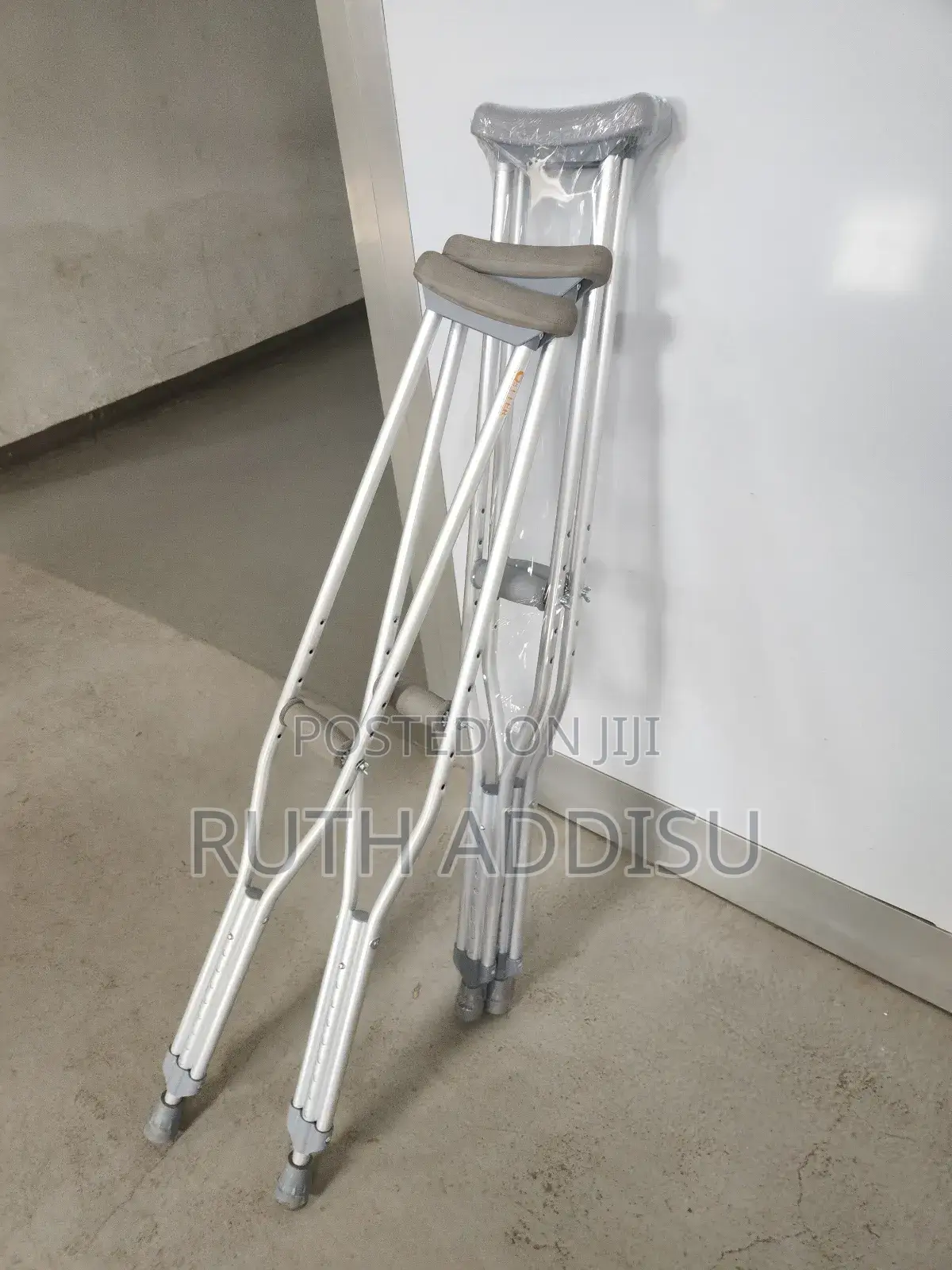 Crutches长你crutches鴦我crutches婉約crutches袴吋crutches袸你crutches