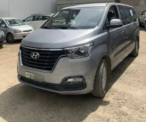 Hyundai H1 2020 Silver