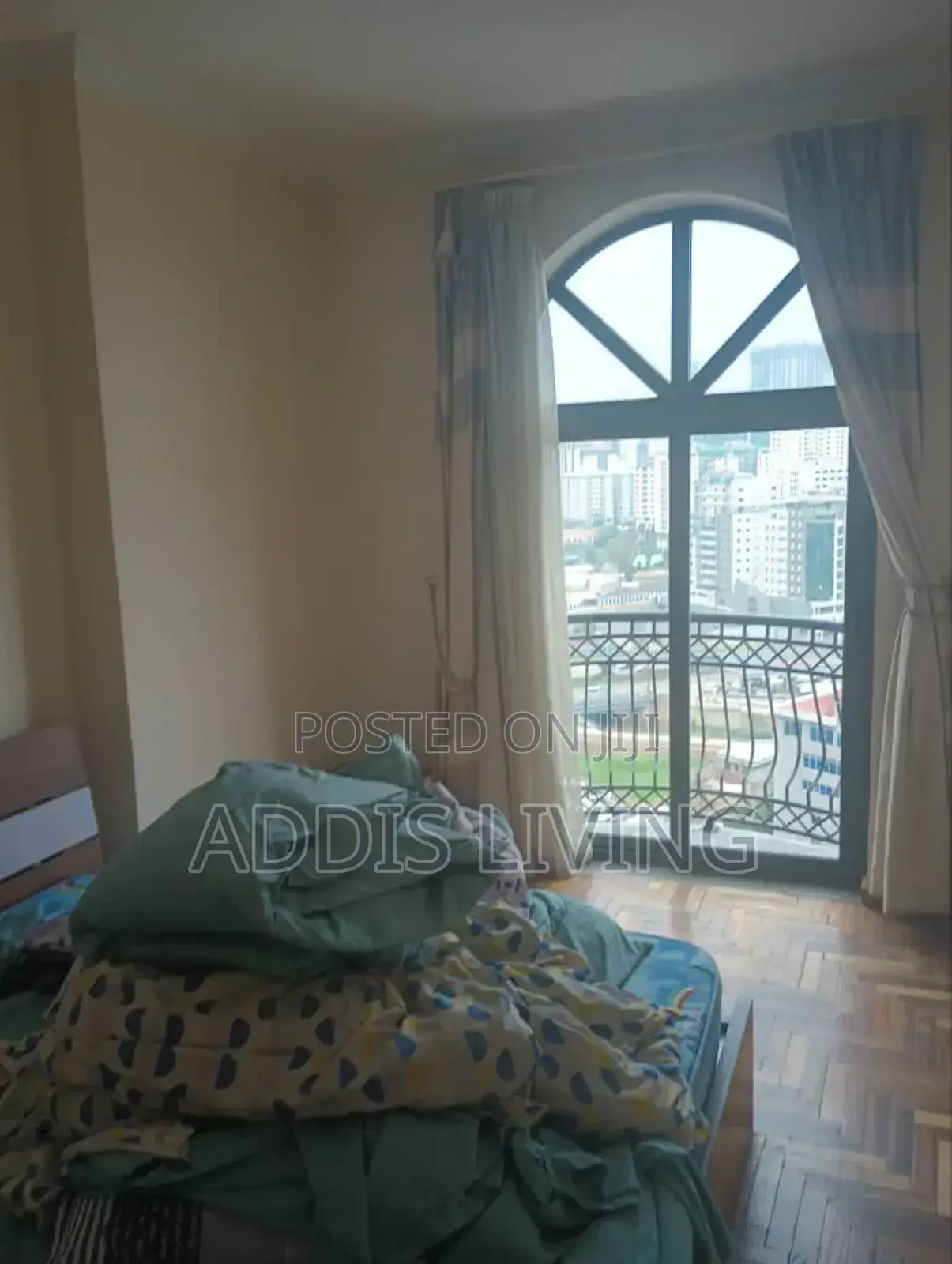 Furnished 4bdrm Apartment in Bole for rent