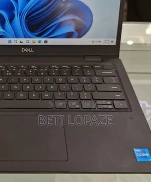 Photo - New Laptop Dell Latitude 5310 16GB Intel Core I5 SSD 256GB