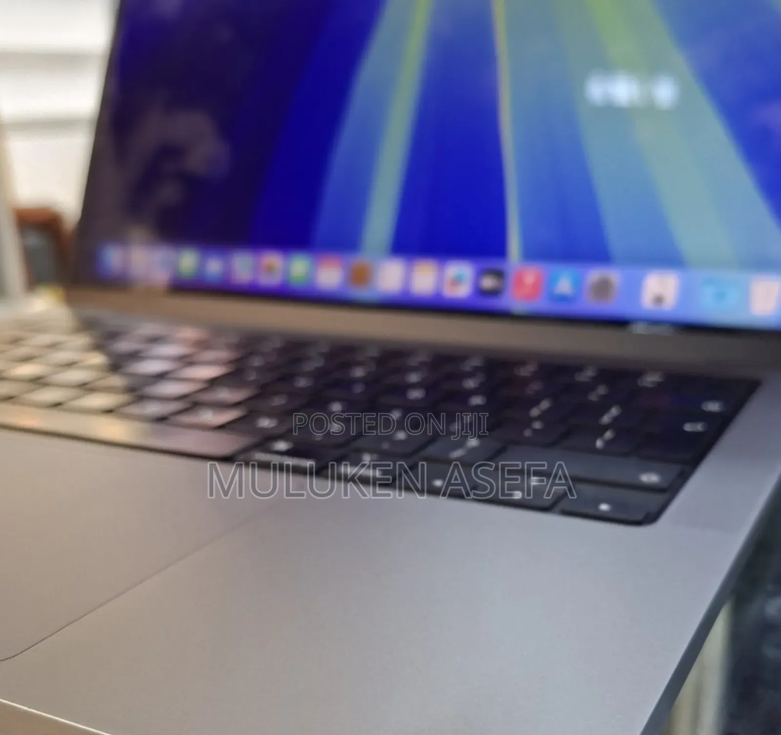 New Laptop Apple MacBook Pro 2021 M1 16GB Apple M1 Pro SSD 512GB