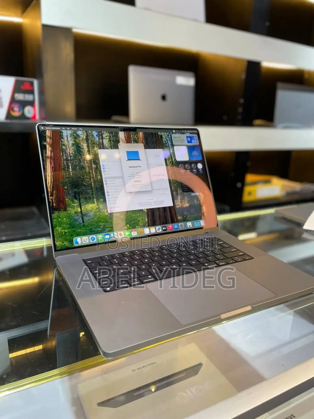 New Laptop Apple MacBook Pro M1 32GB Apple M1 Pro SSD 1T