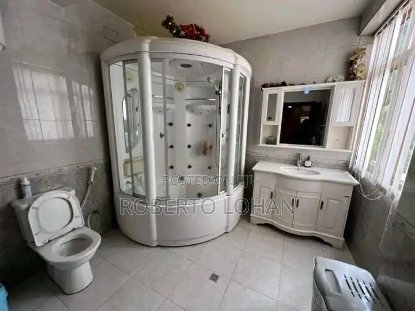 Furnished 4bdrm House in Bole, Olompiya for rent