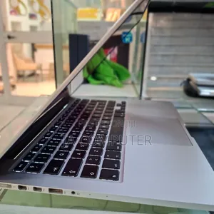 New Laptop Apple MacBook Pro 2013 16GB Intel Core I5 SSD 512GB