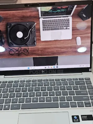 New Laptop HP Pavilion 14 32GB Intel Core Ultra 7 SSD 1T