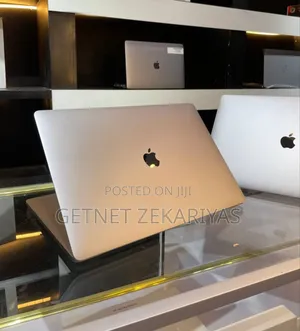 New Laptop Apple MacBook Pro 2019 32GB Intel Core I9 SSD 512GB