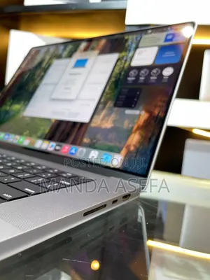 New Laptop Apple MacBook Pro M1 16GB Apple M1 SSD 1T