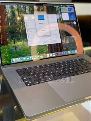 New Laptop Apple MacBook Pro M1 32GB Apple M1 Pro SSD 1T