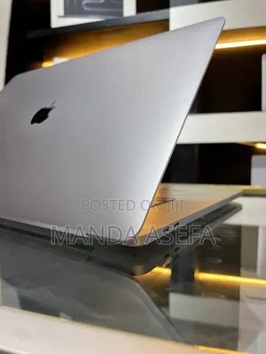 New Laptop Apple MacBook Pro 2019 32GB Intel Core I9 SSD 512GB