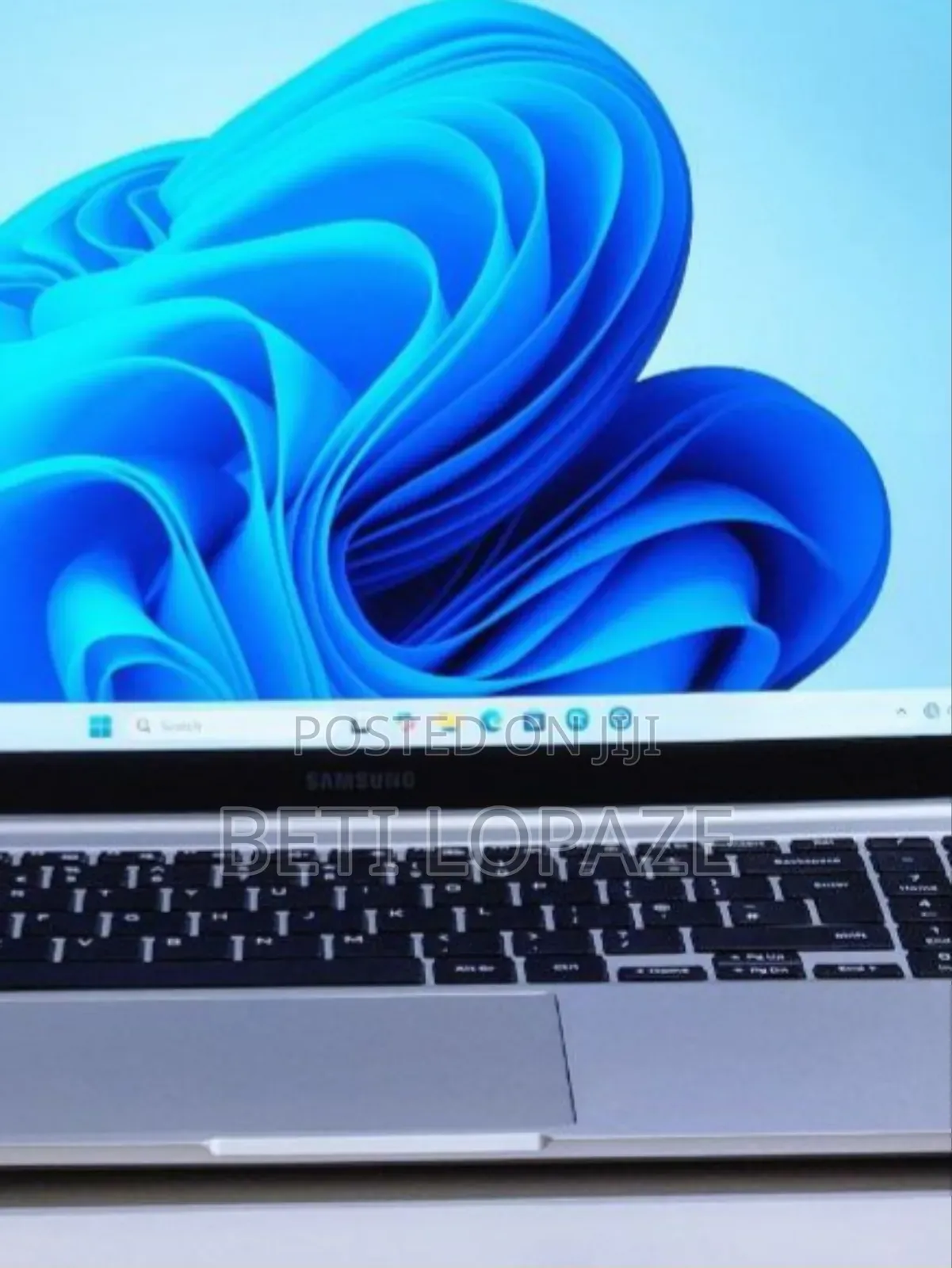 New Laptop Samsung E452 8GB Intel Core I5 SSD 512GB