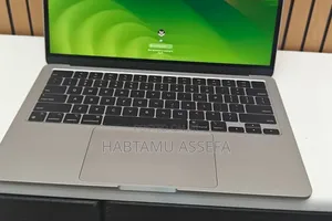 Photo - New Apple MacBook Pro 2024 M3 14-Inch 16GB Intel Core I9 SSD 512GB