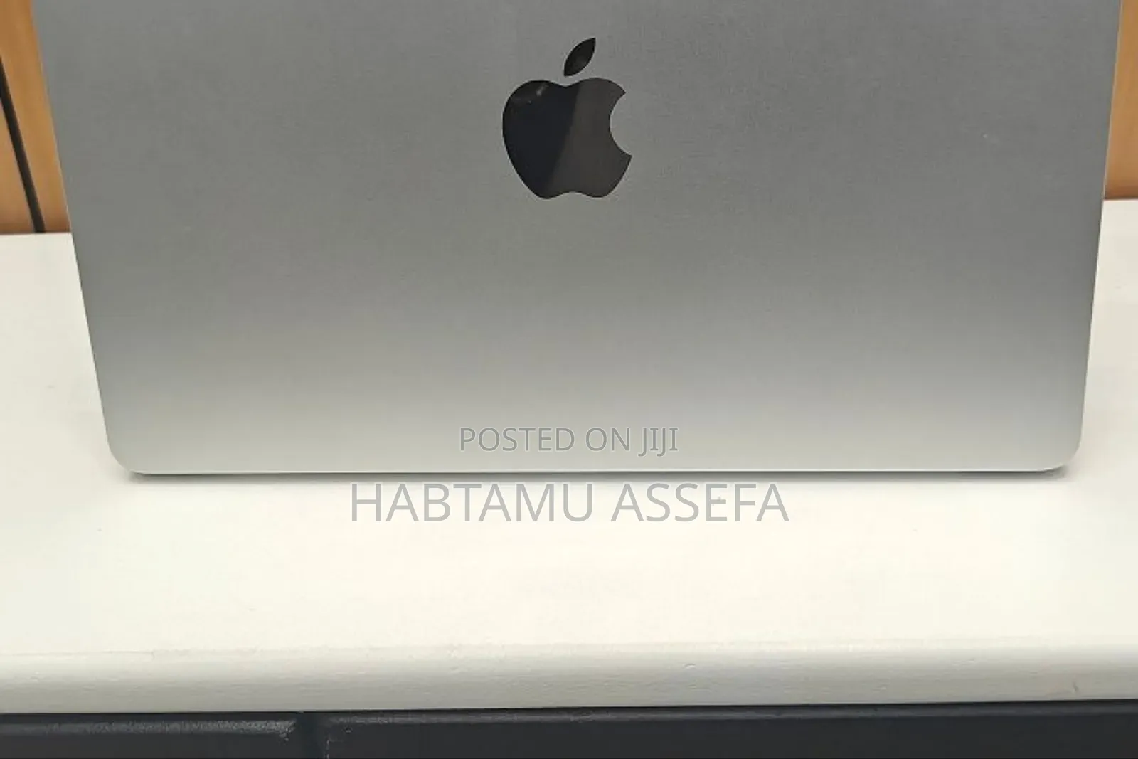 New Apple MacBook Pro 2024 M3 14-Inch 16GB Intel Core I9 SSD 512GB