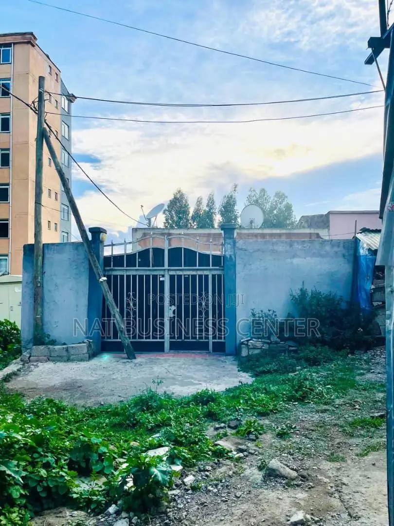 Furnished 3bdrm House in Bole for sale