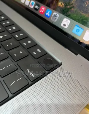 New Laptop Apple MacBook Pro 2021 M1 32GB Apple M1 SSD 1T