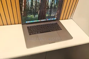 New Laptop Apple MacBook Pro 2019 16GB Intel Core I9 SSD 512GB