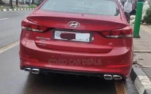 Hyundai Avante 2017 Red