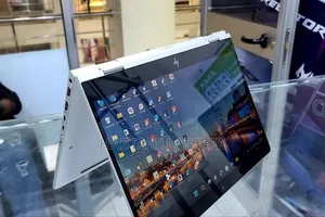 New Laptop HP EliteBook X GB Intel Core I5 SSD 512GB