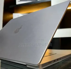 Photo - New Laptop Apple MacBook Pro 2021 M1 32GB Apple M1 Pro SSD 1T