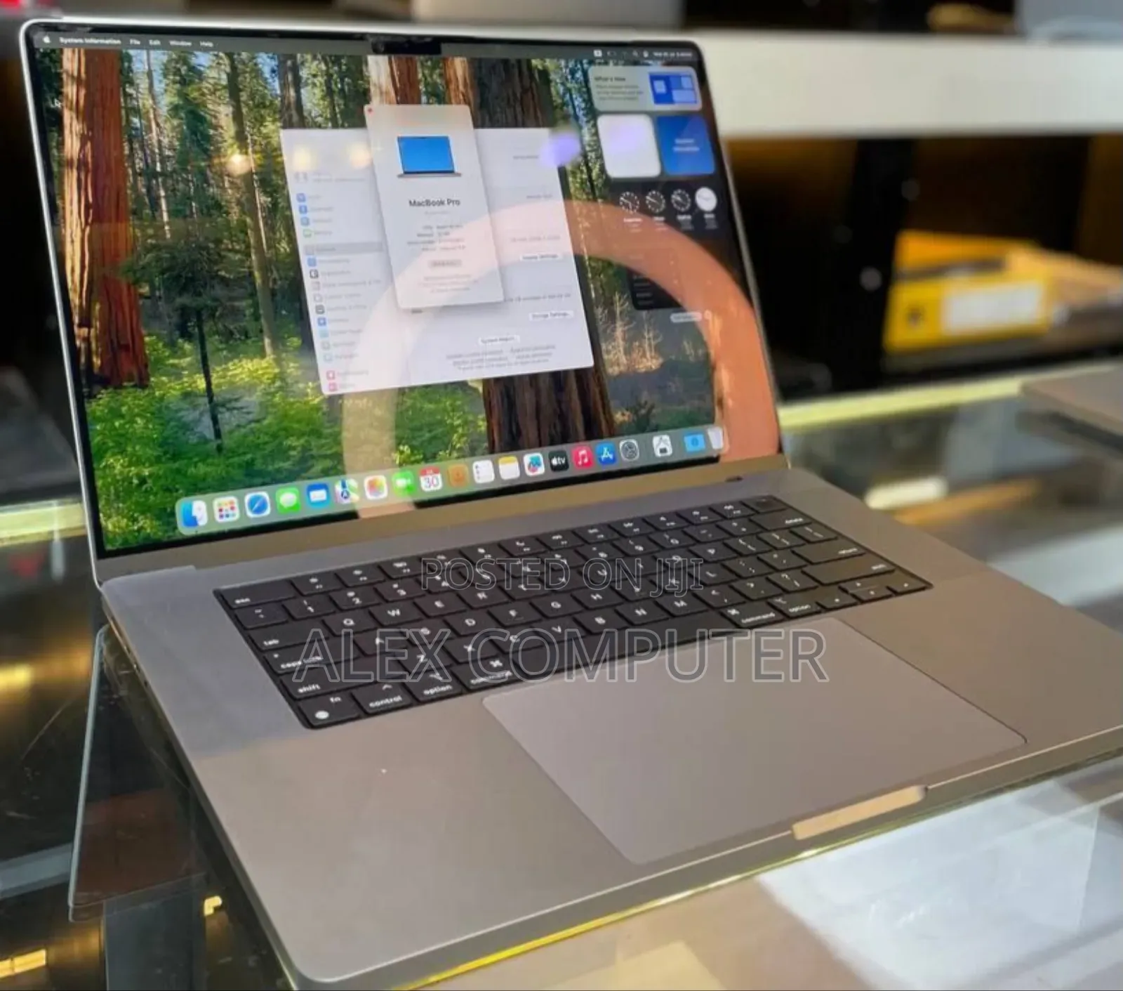 New Laptop Apple MacBook Pro 2021 M1 32GB Apple M1 Pro SSD 1T