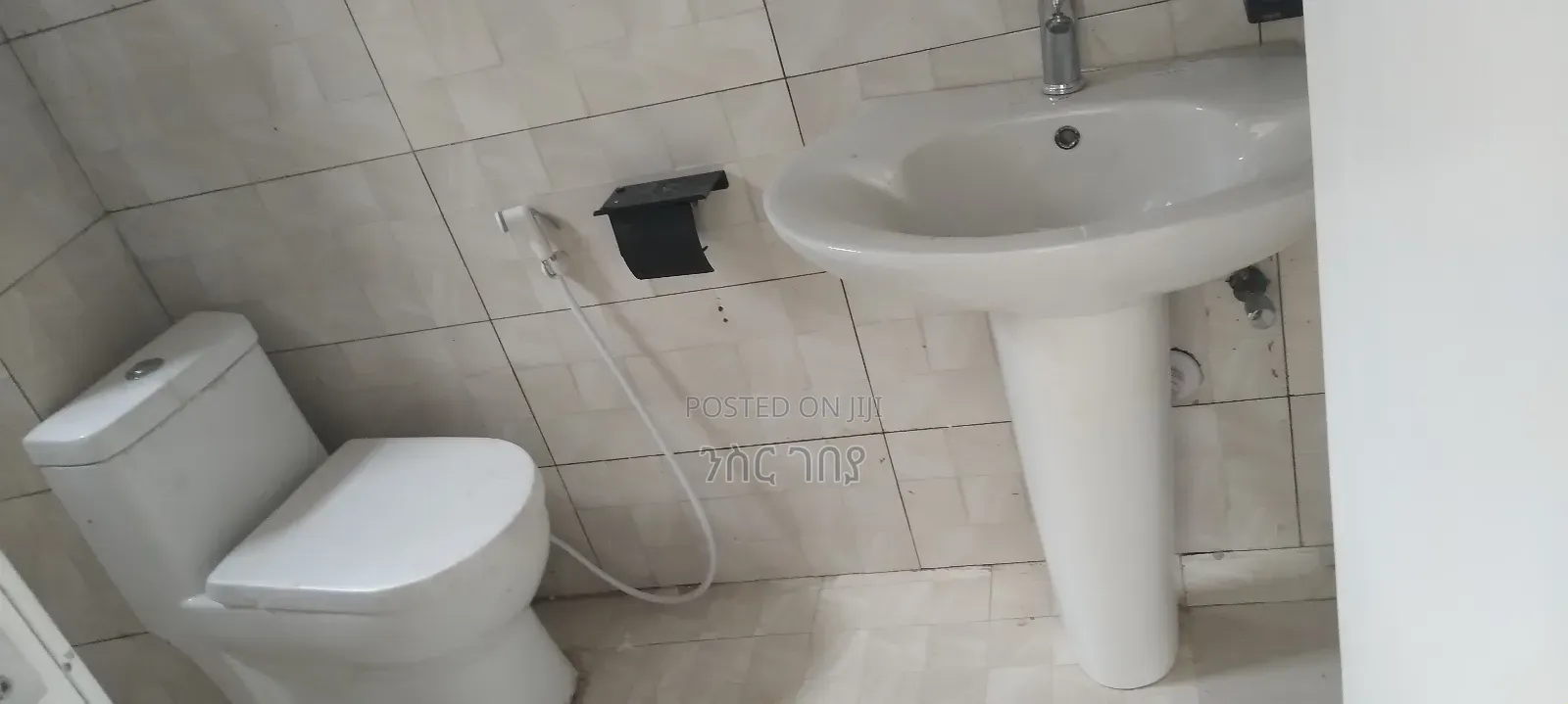 Furnished 3bdrm Condo in Ayat 49, 40/60, Yeka for rent