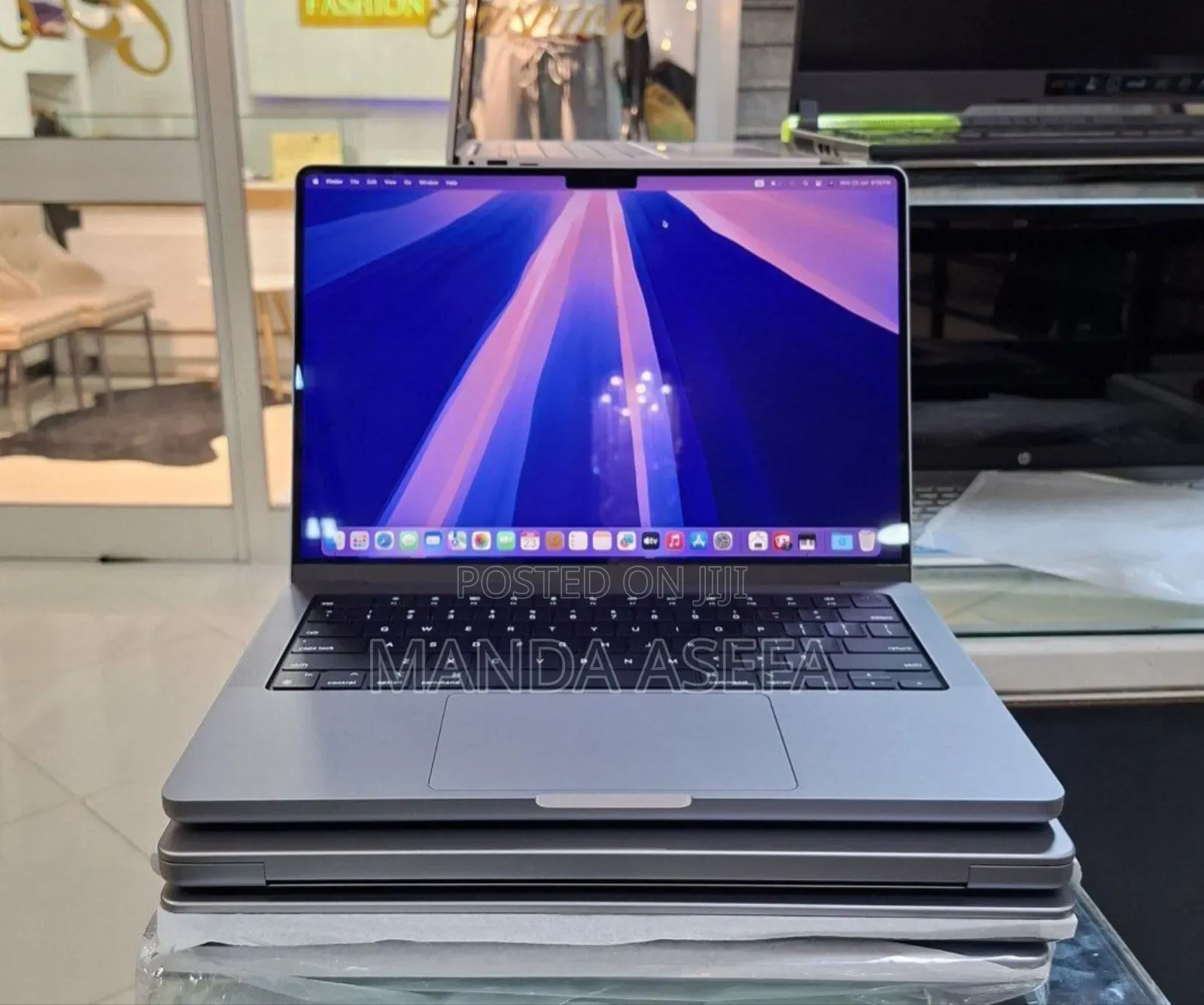New Laptop Apple MacBook Pro M1 16GB Apple M1 SSD 1T