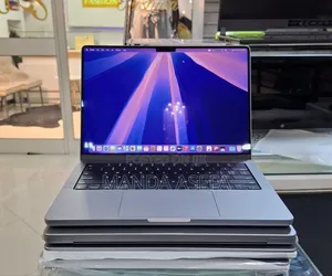 New Laptop Apple MacBook Pro M1 16GB Apple M1 SSD 1T