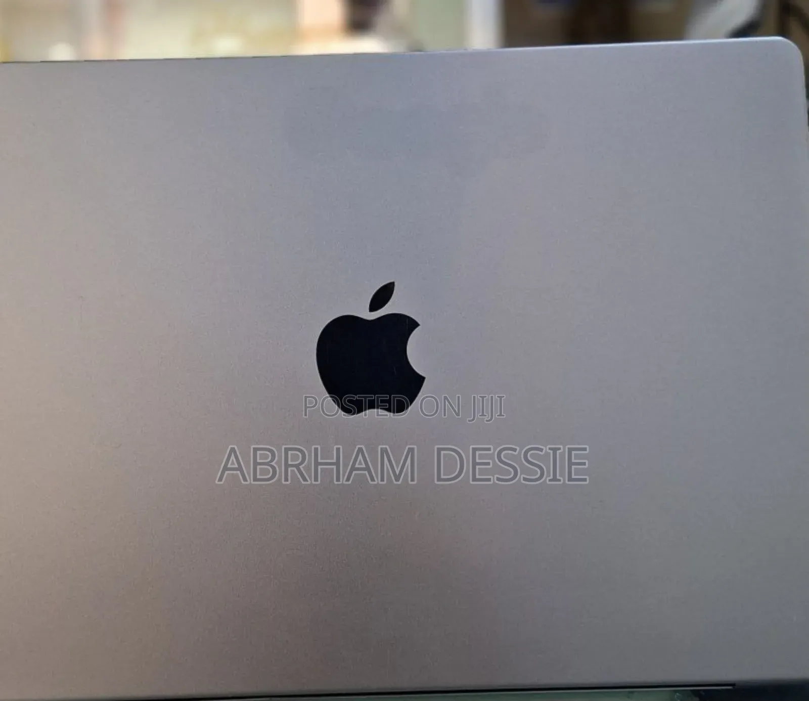 New Laptop Apple MacBook Pro 2021 M1 16GB Apple M1 Pro SSD 512GB