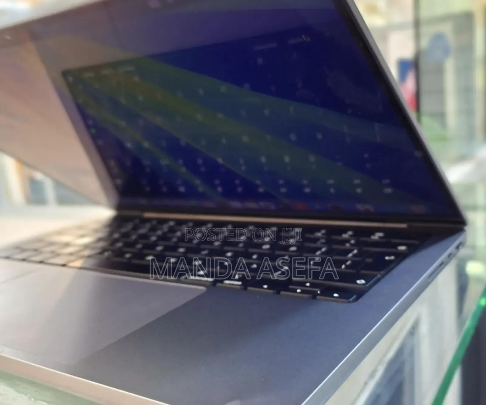 New Laptop Apple MacBook Pro M1 16GB Apple M1 Pro SSD 512GB