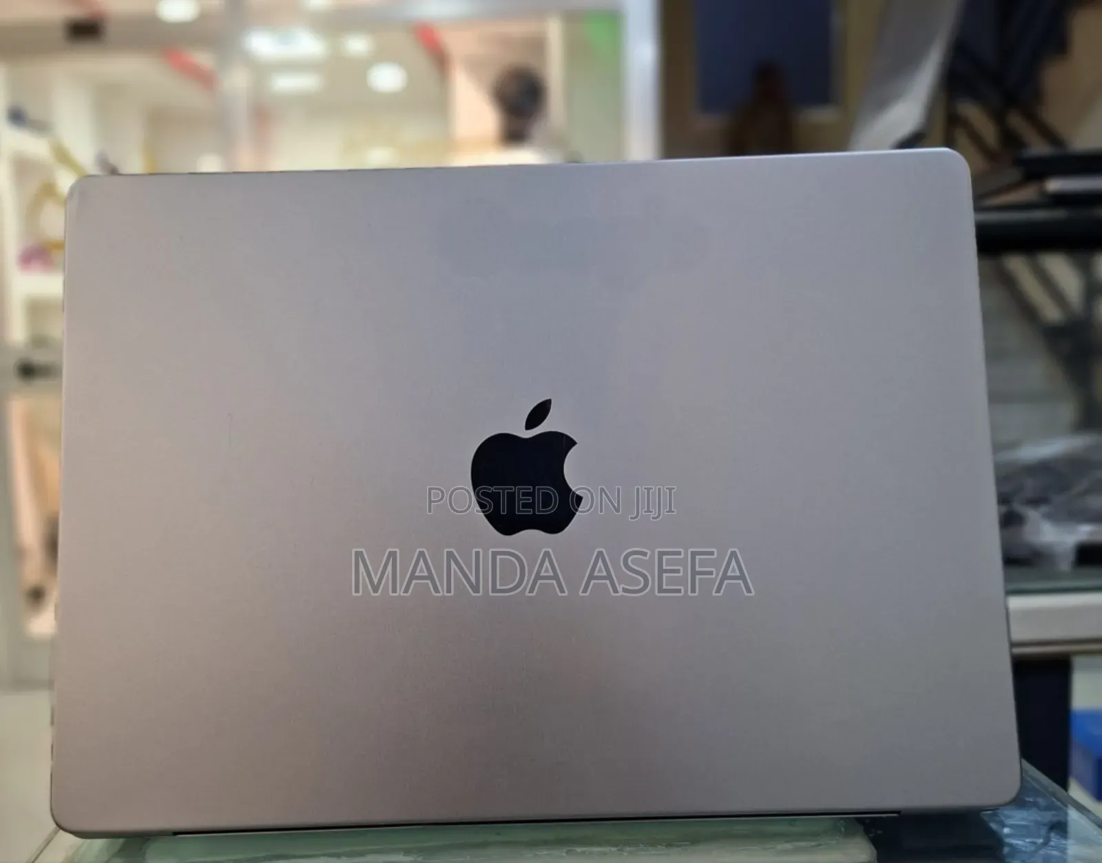 New Laptop Apple MacBook Pro M1 16GB Apple M1 Pro SSD 512GB