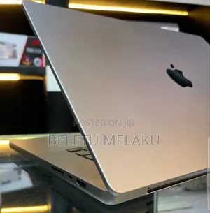 New Laptop Apple MacBook Pro M1 32GB Apple M1 SSD 1T