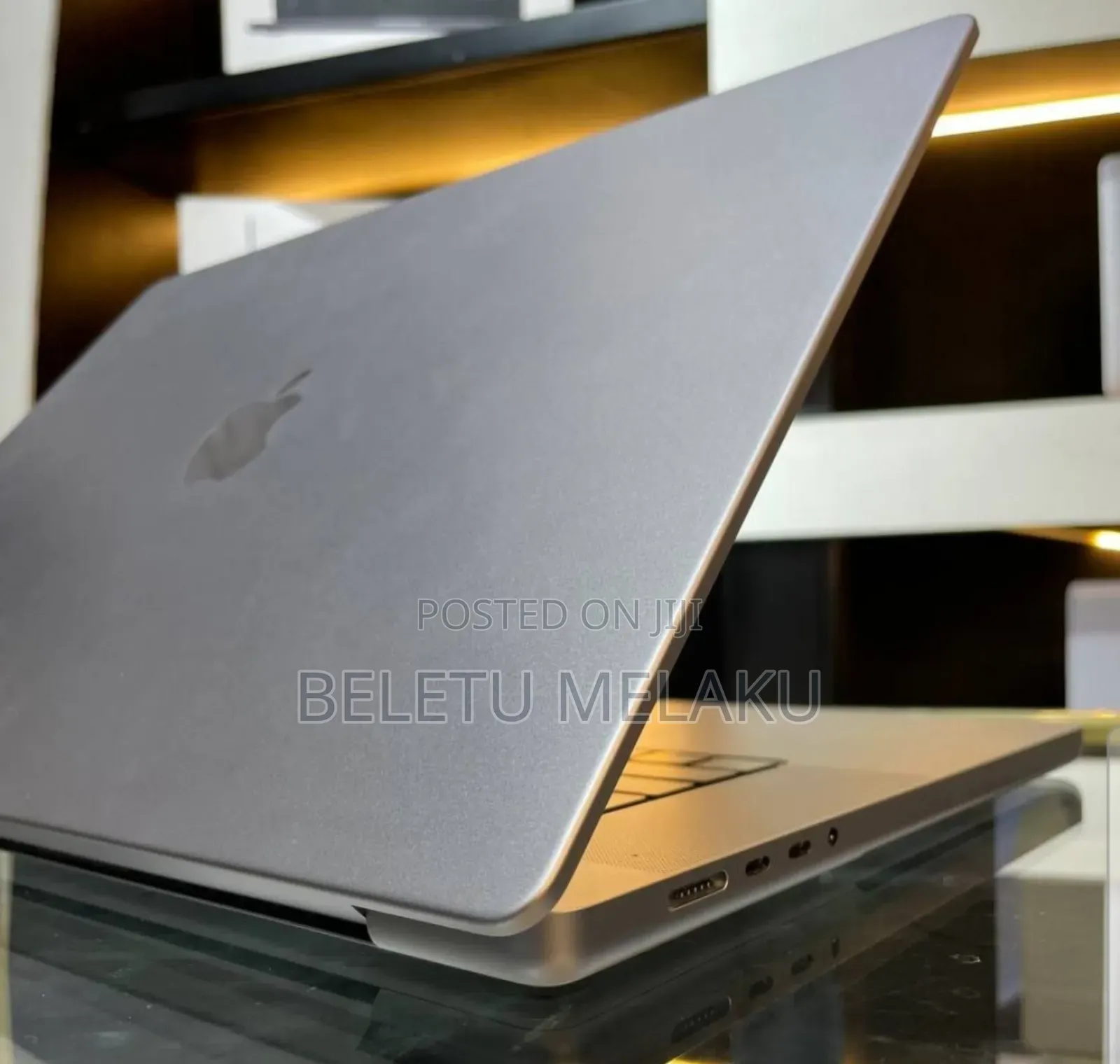 New Laptop Apple MacBook Pro M1 32GB Apple M1 SSD 1T