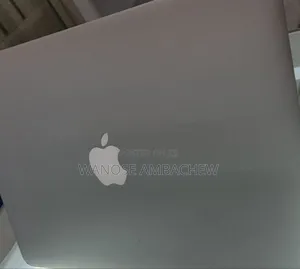 New Laptop Apple MacBook Air 2015 8GB Intel Core I7 SSD 512GB