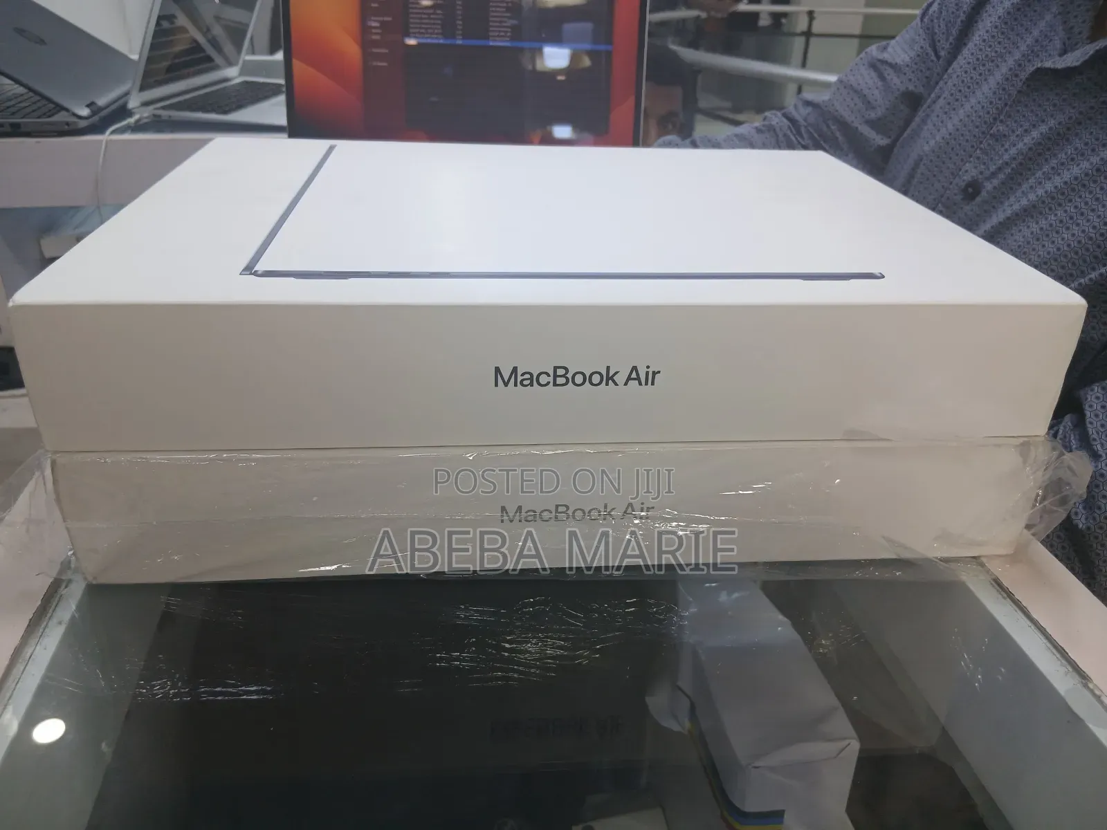 New Laptop Apple MacBook Air 2025 M4 15-Inch 16GB Apple M4 SSD 256GB