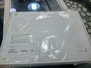 New Laptop Apple MacBook Air 2025 M4 15-Inch 16GB Apple M4 SSD 256GB