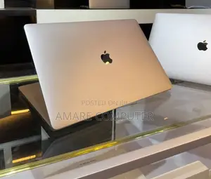 Photo - New Laptop Apple MacBook Pro 2019 32GB Intel Core I9 SSD 512GB