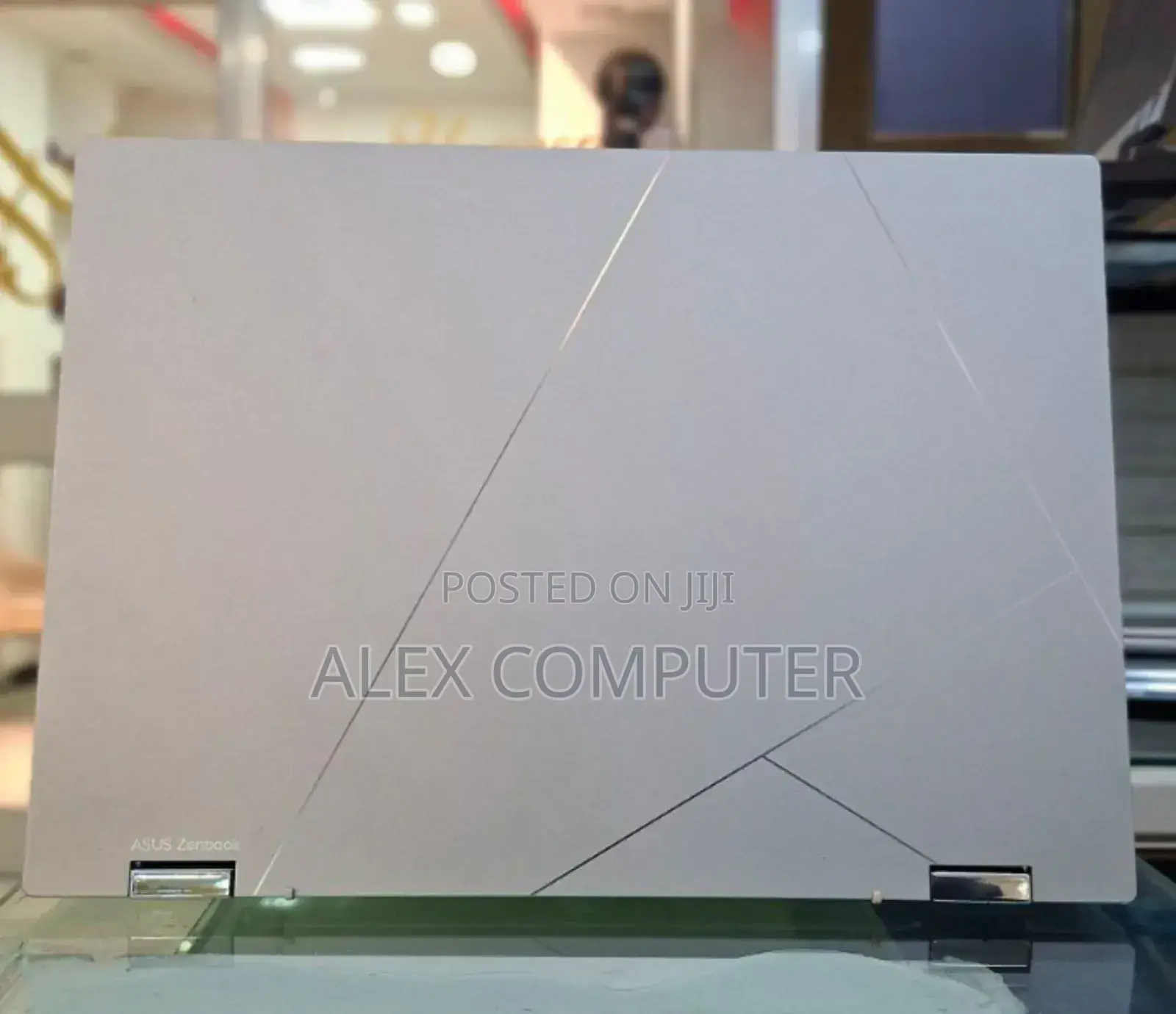 New Laptop Asus Zenbook 14 UX434 16GB Intel Core I7 SSD 1T