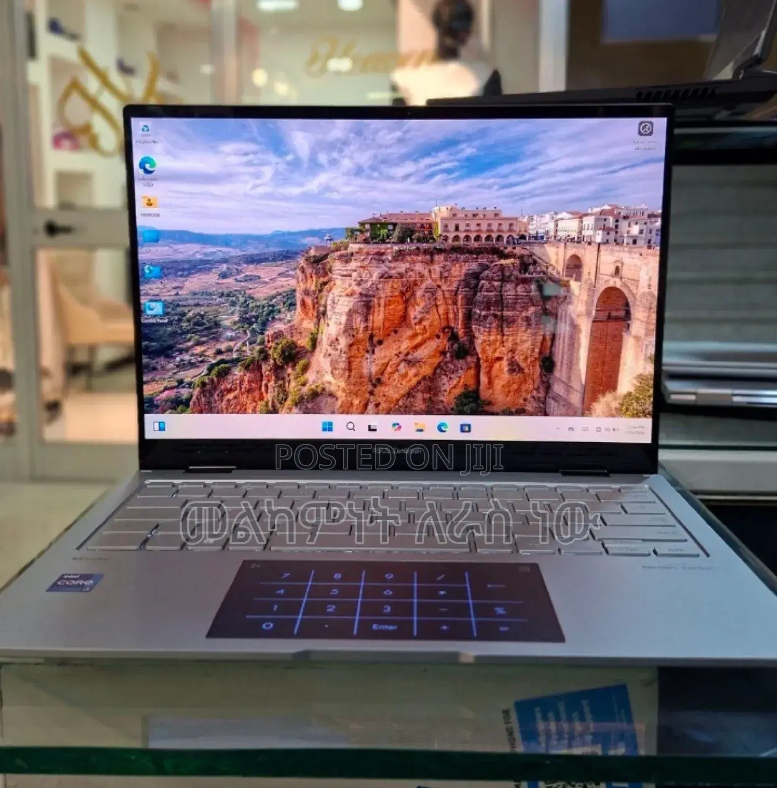 New Laptop Asus Zenbook 14 UX434 16GB Intel Core I7 SSD 1T