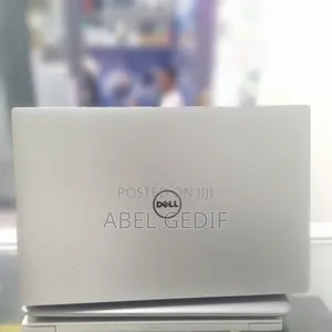 Photo - New Laptop Dell Precision 5520 16GB Intel Core I7 SSD 512GB