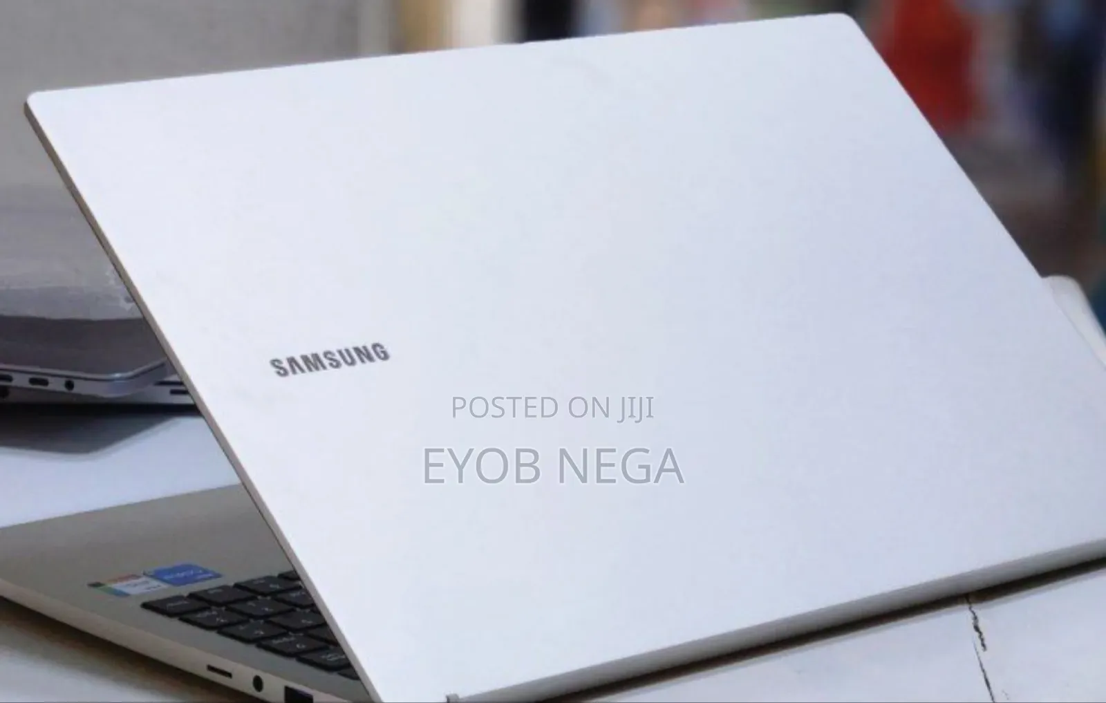 New Laptop Samsung 8GB Intel Core I5 SSD 512GB