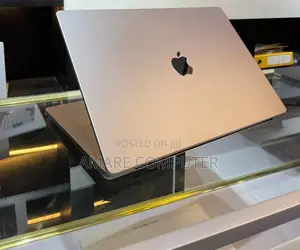 New Laptop Apple MacBook Pro 2021 M1 32GB Apple M1 Pro SSD 1T