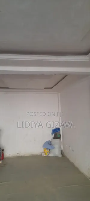 Furnished 5bdrm House in Akaky Kaliti for sale