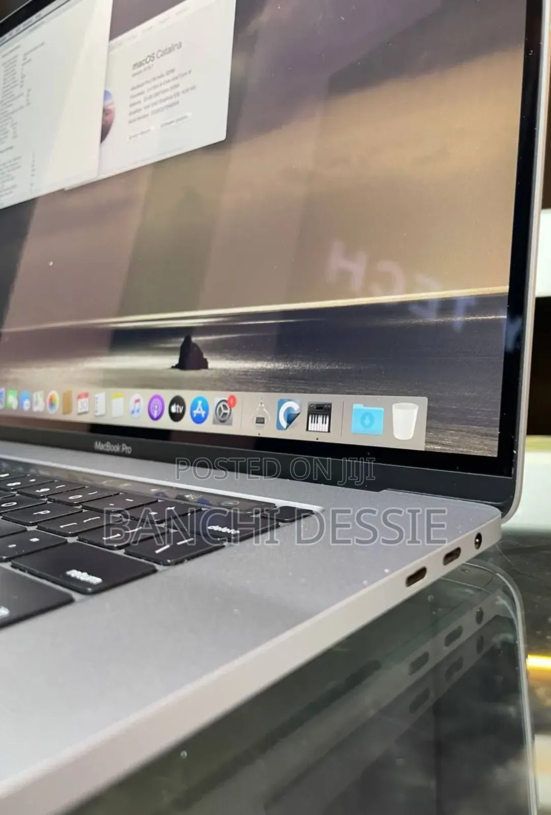 New Laptop Apple MacBook Pro 2019 16GB Intel Core I9 SSD 512GB